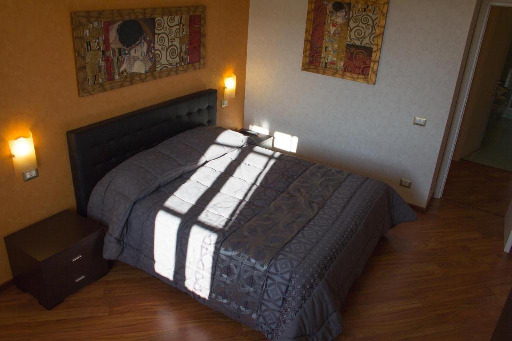 Mazzini 2* Rom